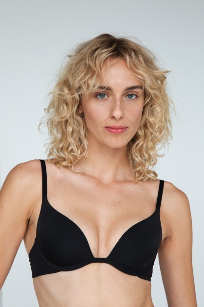 Model Amelie A.