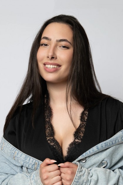 Model Sara E.
