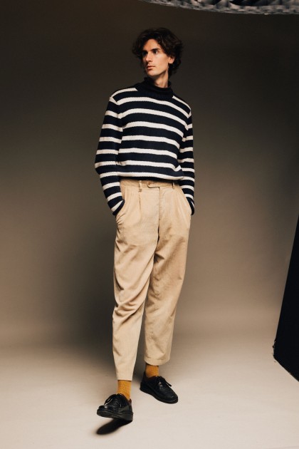 Model Leon B.