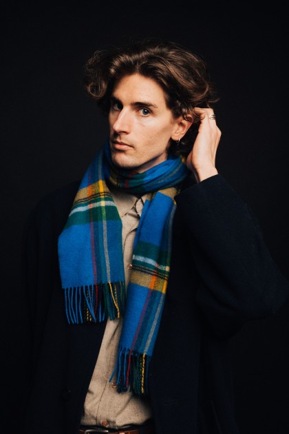 Model Leon B.