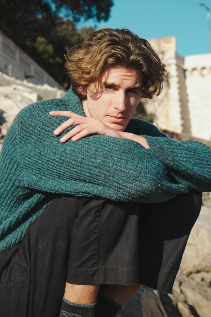 Model Leon B.