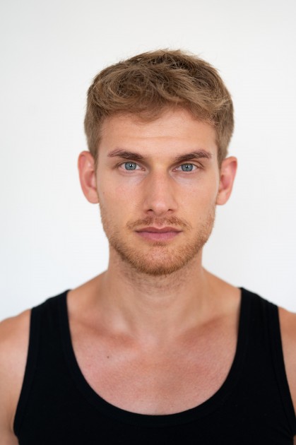 Model Felix R.