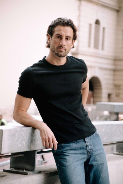 Model Niko S.