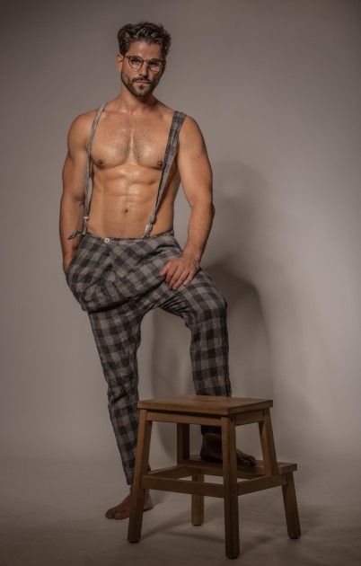 Model Yves-Len U.