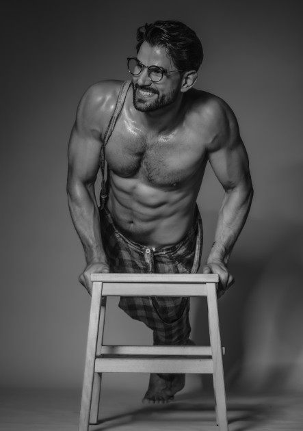 Model Yves-Len U.