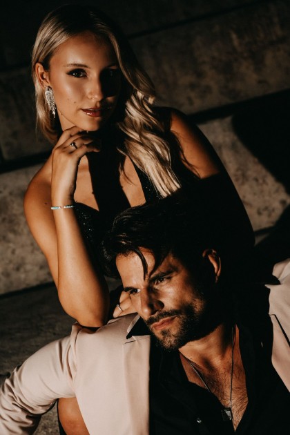 Model Yves-Len U.