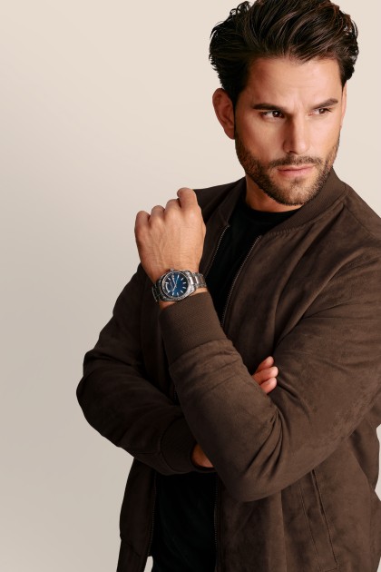 Model Yves-Len U.