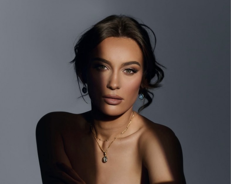 Model Alicia S.