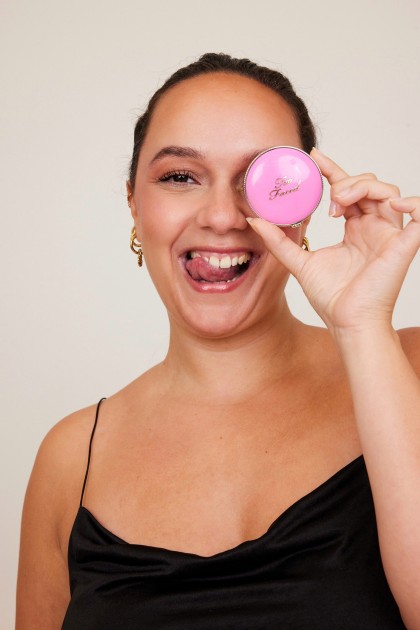 Model Joann K.