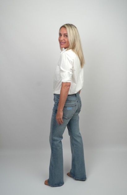 Model Larisa S.