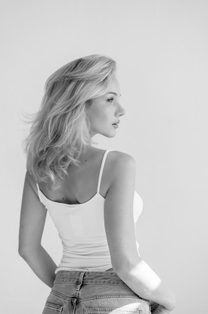 Model Anne Z.