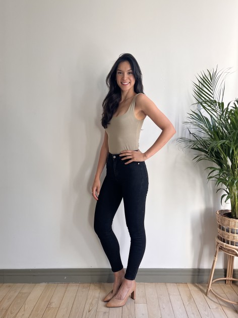 Model Claudia v.