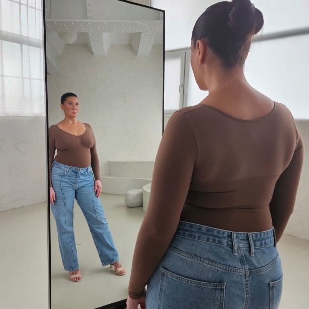 Model Selina R.