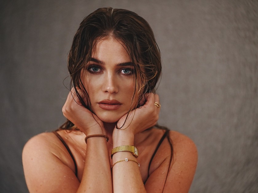 Model Alessa S.