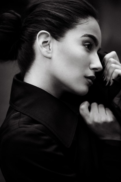 Model Vivian S.
