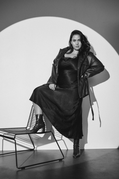 Model Angela Daiana B.