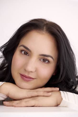 Model Angela Daiana B.