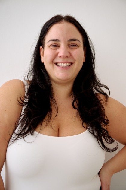 Model Angela Daiana B.