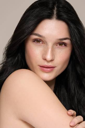 Model Zoé Undine H.