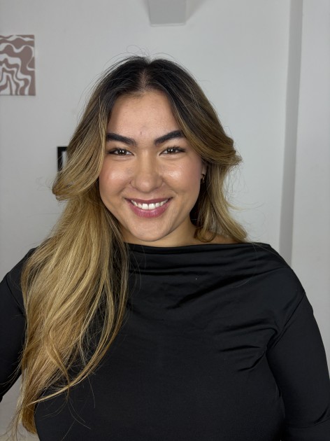 Model Anna Gulaab V.