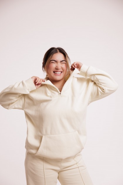 Model Anna Gulaab V.