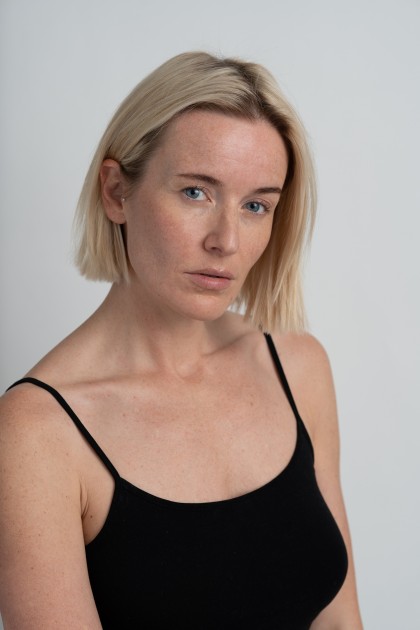 Model Mira-Louisa B.