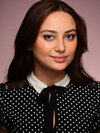 Hostess Tülay T.