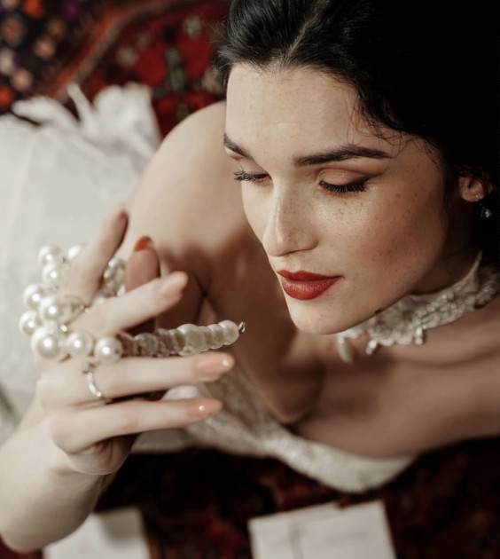 Model Zoé Undine H.