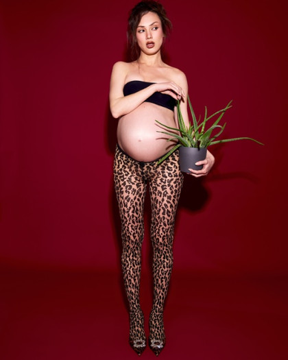 Model Schwangerschaft Shooting