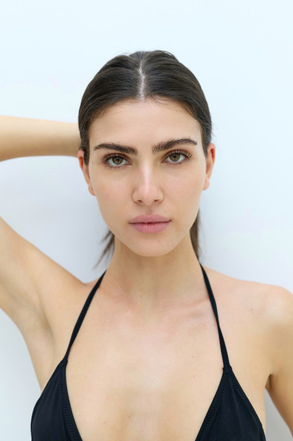 Model Delia Andreea N.