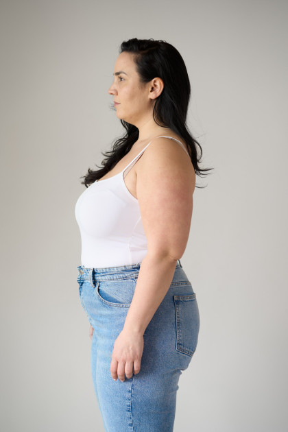 Model Angela Daiana B.