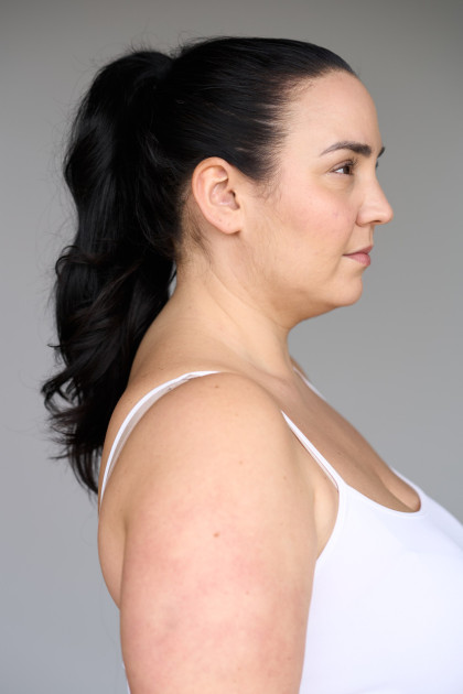 Model Angela Daiana B.