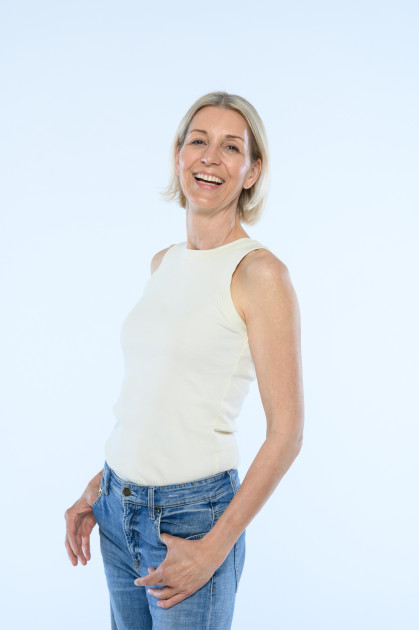 Model Barbara J.