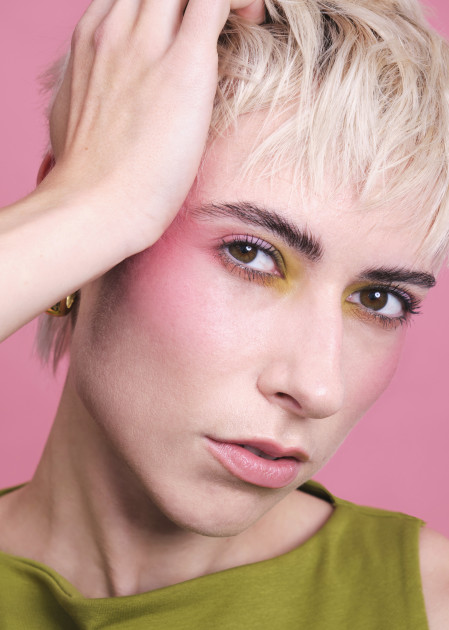 Model Elisa L.