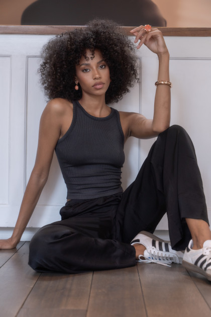 Model Trish M.