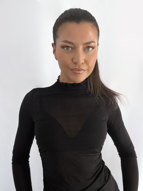 Model Adeline K.