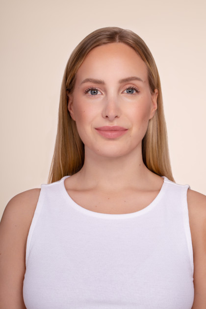 Model Mandy B.