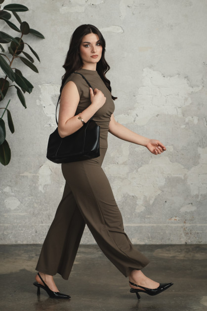 Model Diana A.