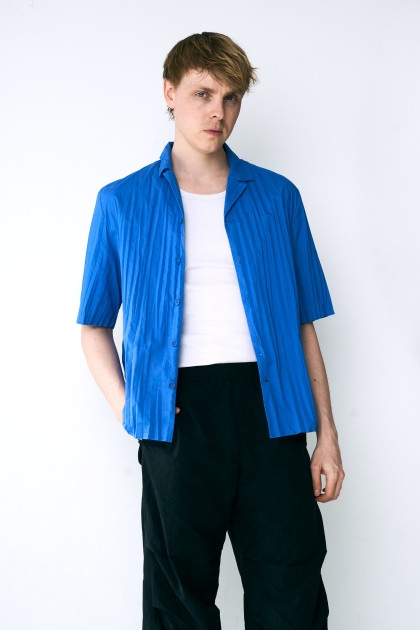 Model Niklas M.