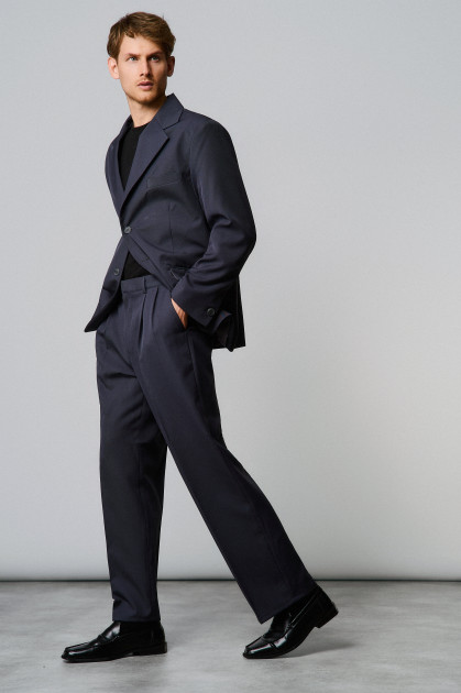 Model Felix R.