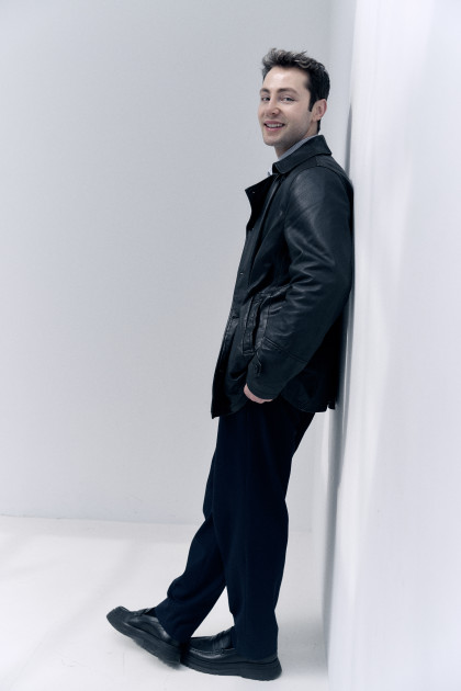 Model Aziz B.