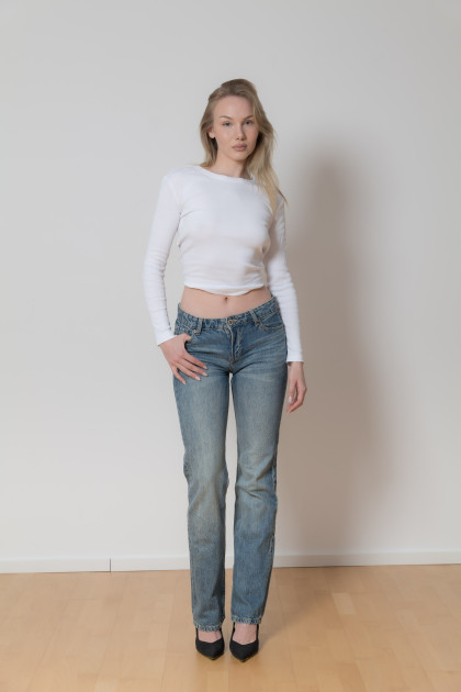 Model Anne Z.