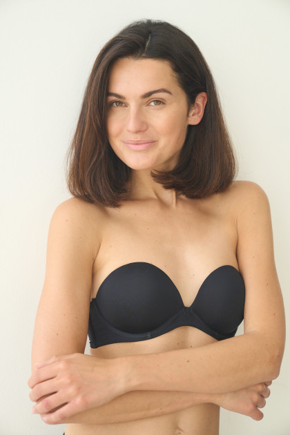 Model Antonia T.