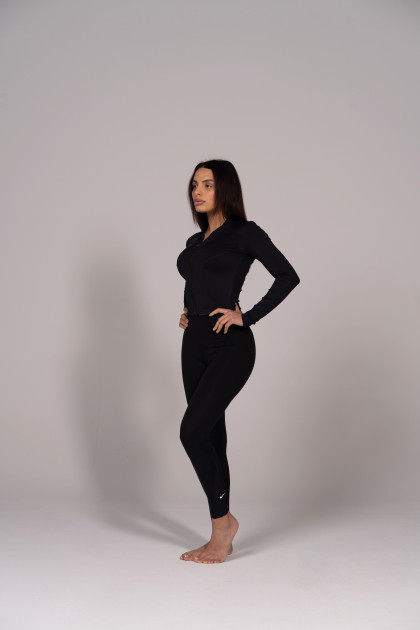 Model Manal H.