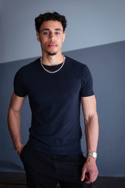 Model Simon K.