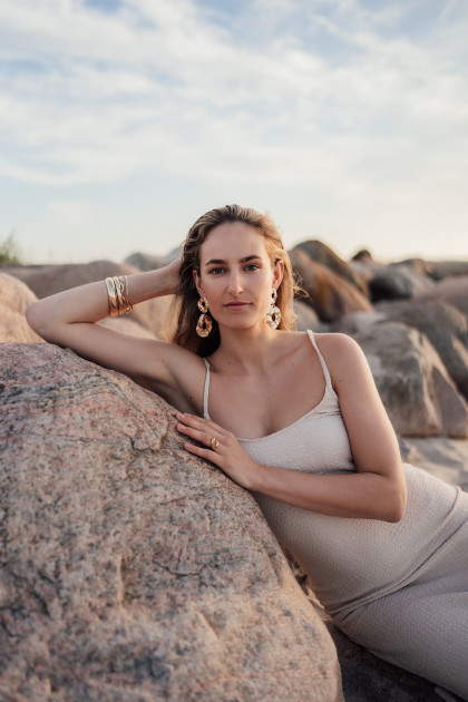 Model Lara J.