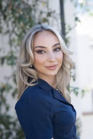 Model Sarah D.