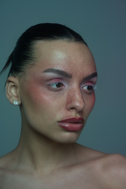 Model Manal H.