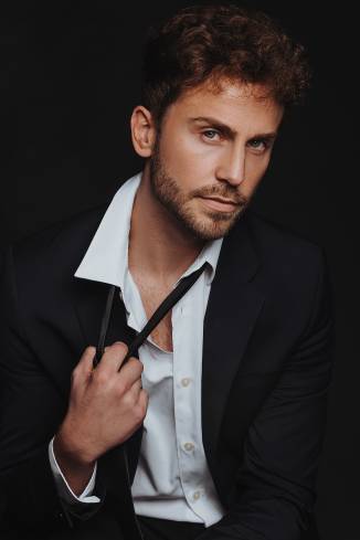 Model Pascal T.