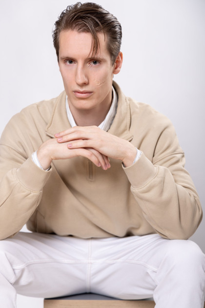 Model Rilind T.